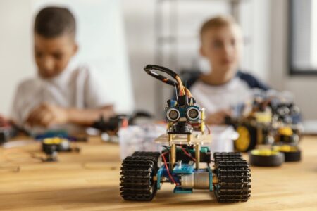 children-making-robot children-making-robot